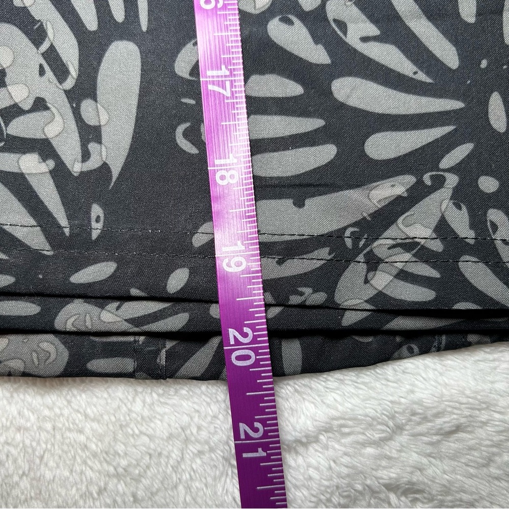 NWT RipSkirt Hawaii Charcoal & Black Shibori Butterfly Length 2 Size XXL - Picture 12 of 15
